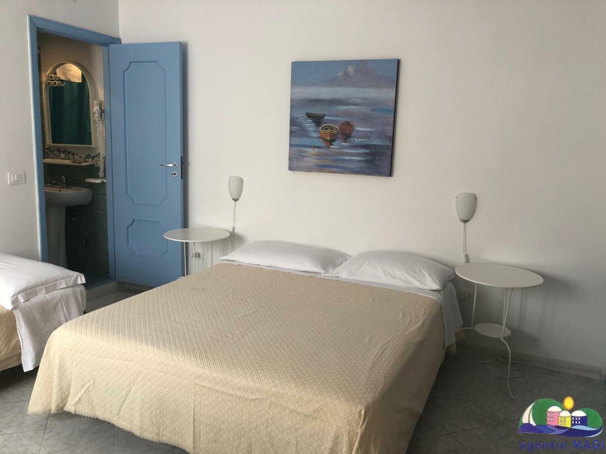 Hotel Blu Mare Ponza Zewnętrze zdjęcie